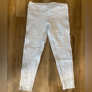 ALO Yoga Women's White Leggings